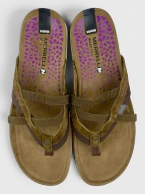 803 Merrell Leather Thong Sandals